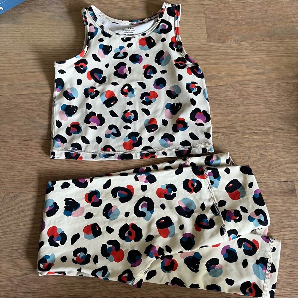 Hanna Andersson colorful leopard print active set